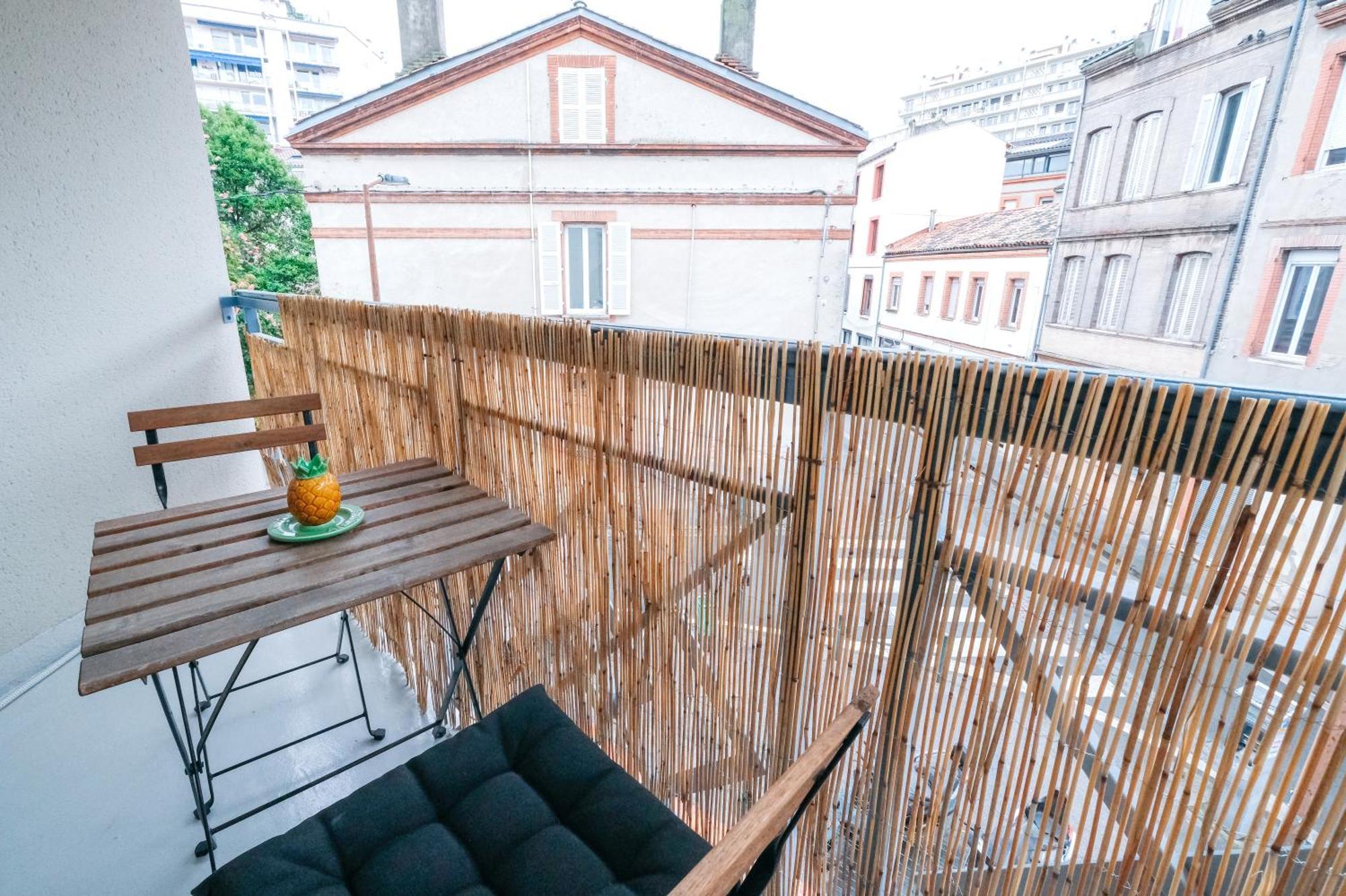 Le Vinyle ~ Parking ~ Balcon ~ Centre-Ville Toulouse Luaran gambar