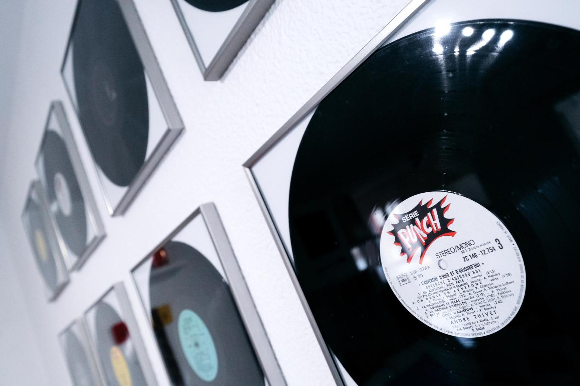 Le Vinyle ~ Parking ~ Balcon ~ Centre-Ville Toulouse Luaran gambar